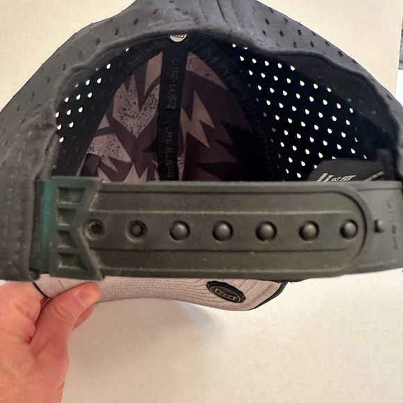 Melin A GAME HYDRO Performance Snapback Hat THIS IS SOLD UNABLE TO DELETE - Picture 8 of 13